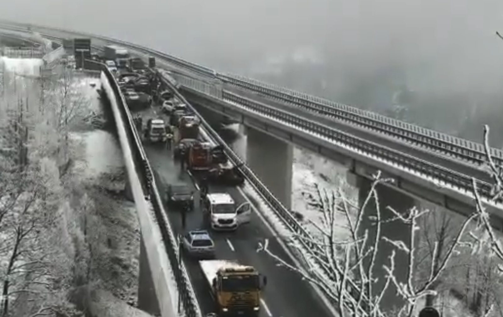 Road safety under extreme weather conditions